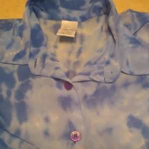 ♡3 for $20 - Beautiful blue Ladies Plus Polyester see thru top